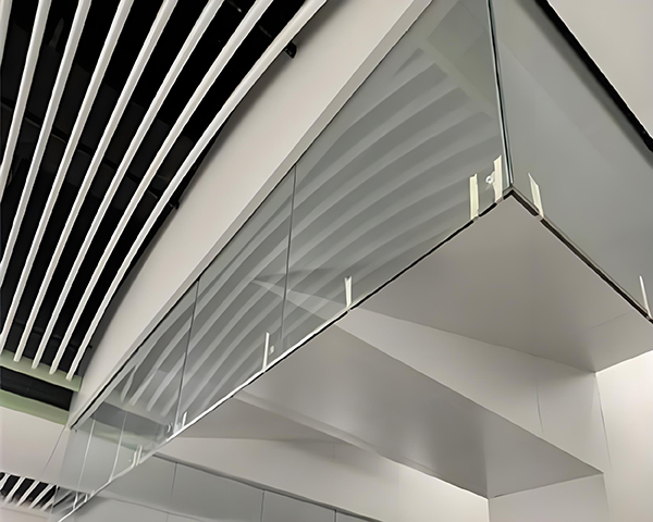 定西玻璃定西挡烟垂壁