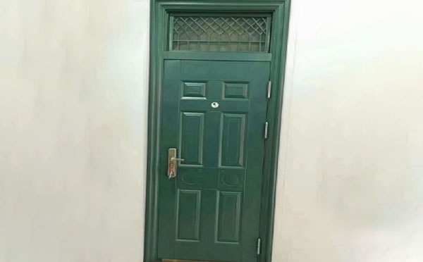 定西学校教室门