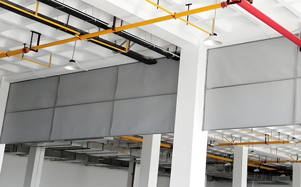 商场防烟分区常闭节点：定西挡烟垂壁高度与控制器接线图解